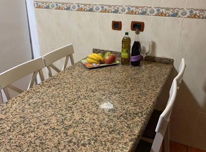 Las Arenas Apartament La Mareta