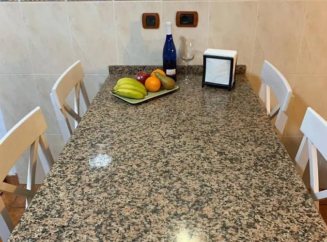 Las Arenas Apartament La Mareta